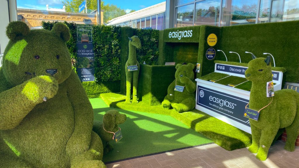 longacres artificial grass showroom