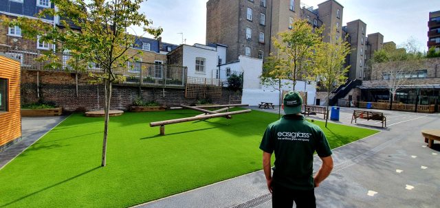 Easigrass Distribution Ltd