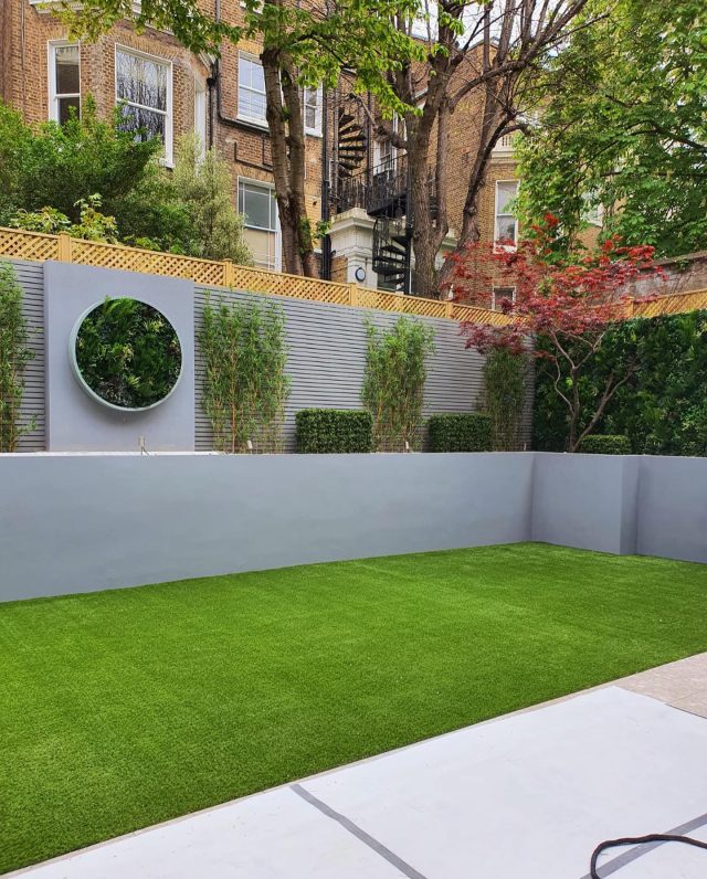 Easigrass Distribution Ltd
