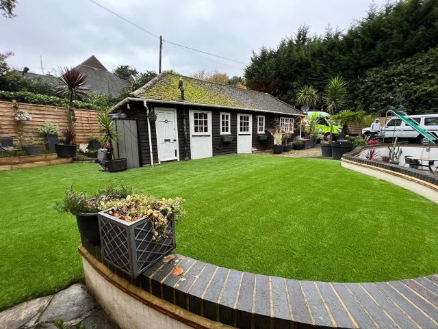Easigrass Distribution Ltd