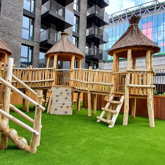 Easigrass Distribution Ltd