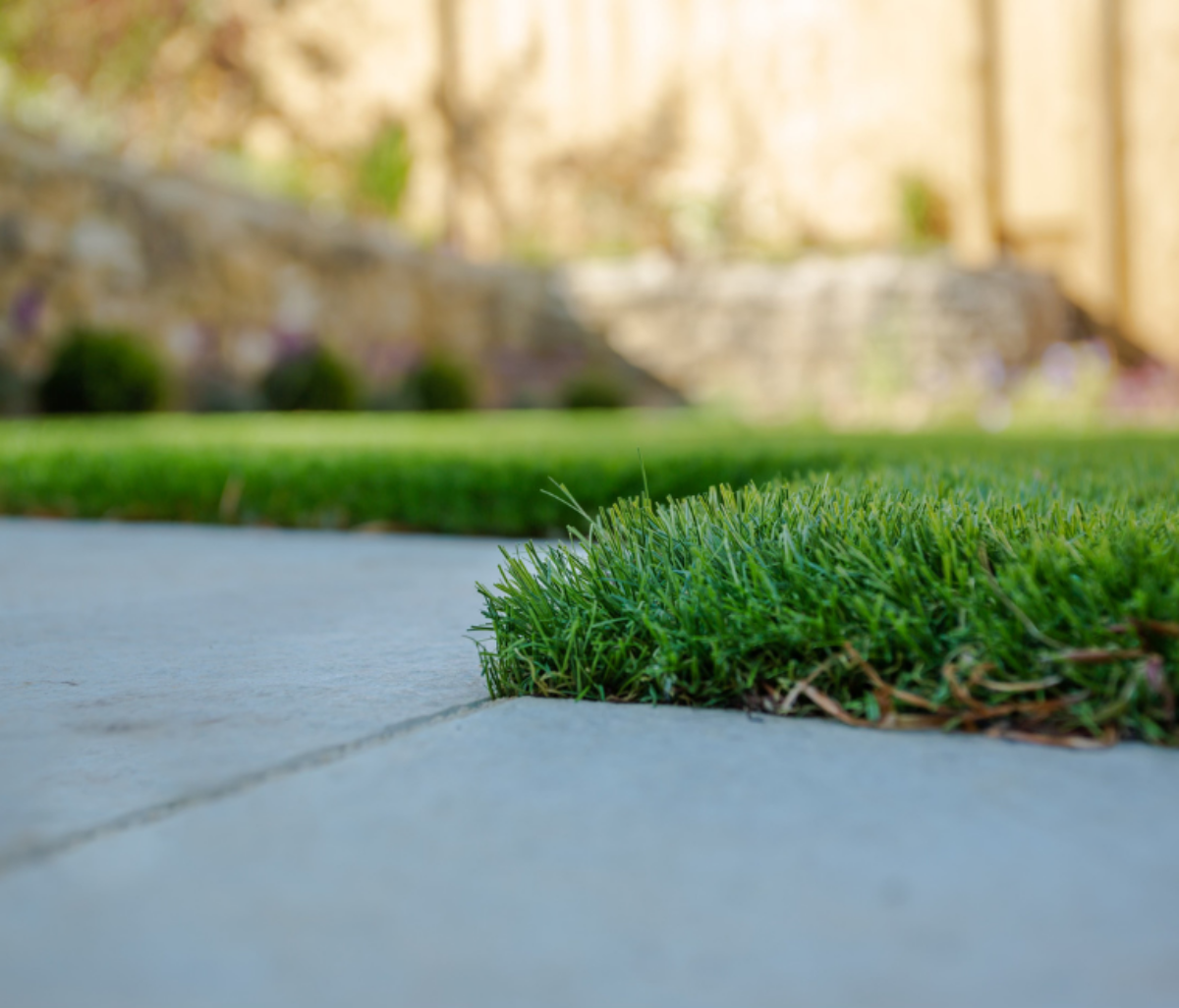 Free Sample 30mm Garden Artificial Grass Green Wall Fake Grass