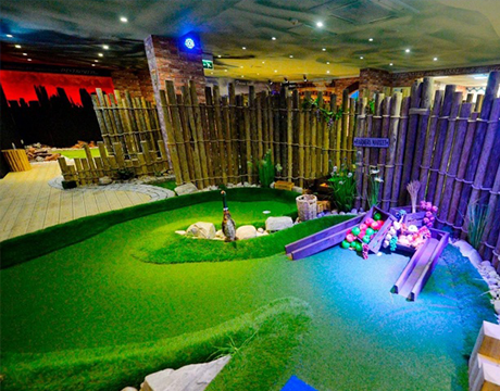 mini-golf-course-slide-lights