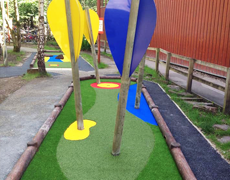 mini-golf-darts-course
