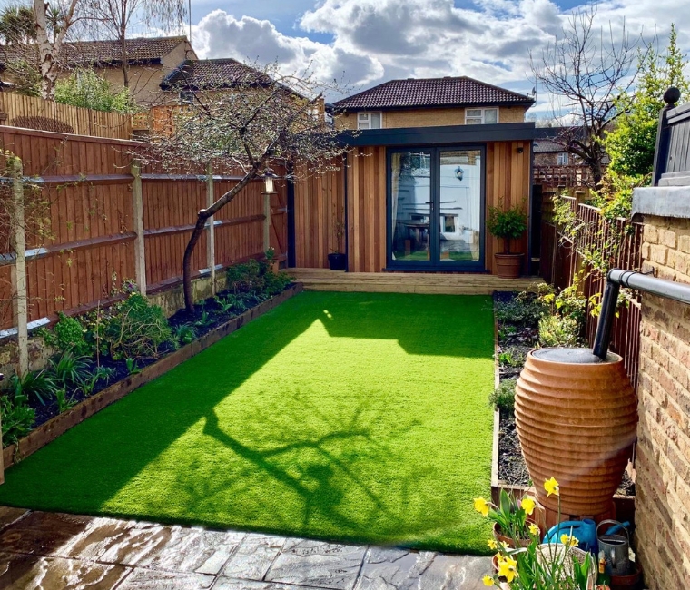 4 Ways To Turn Your Garden into an All-Season Sanctuary