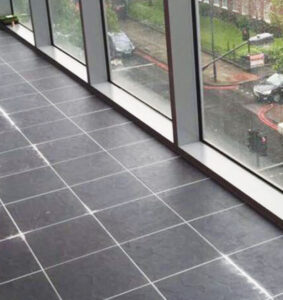 Easigrass-Newsletter-Putting-Green-tiles-indoor