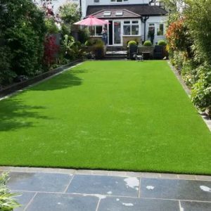 artificial-grass-for-back-gardens-mayfair-3