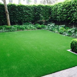 artificial-grass-for-back-gardens-mayfair-4